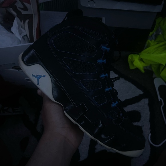 Jordan Retro 9 Black and Blue Sneakers